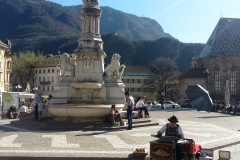 Вальтерденкмаль (Walther-von-der-Vogelweide-Denkmal)