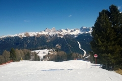 Некоторые горнолыжные курорты в Доломитовых Альпах (Италия)