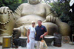 Хотэй (яп. 布袋 — «холщовый мешок», «полотняный мешок») — в японской мифологии один из «семи богов счастья», бог общения, веселья и благополучия