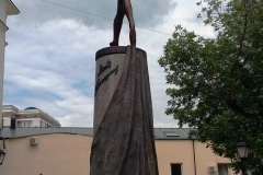 Памятник Майе Плисецкой в Москве был установлен 20 ноября 2016 года