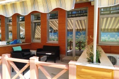 Веранда кафе