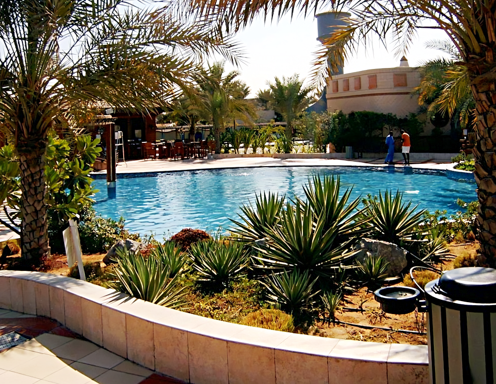🌞 Отель Al Hamra Village 4* — ваш идеальный отдых в ОАЭ! 🏖️ 🏝️ Насладитесь роскошным отдыхом в Al Hamra Village 4* — живописном отеле на побережье Персидского залива, всего в 25 км от центра Рас-эль-Хаймы! 🏨✨ 🌴 Уникальная инфраструктура: 28 коттеджей в арабском стиле с видом на поля для гольфа 🌟 Пляж в 500 м от отеля, с бесплатными полотенцами, зонтиками, шезлонгами и матрасами 🏖️ Большой открытый бассейн с регулируемой температурой воды 🏊♂️ СПА с джакузи и сауной для максимального расслабления 🧖♀️ Тренажёрный зал, теннисный корт и поле для гольфа на 18 лунок ⛳️ 🍽️ Отдых, полный комфорта и удобств, для вас и вашей семьи! Подходит для любителей активного отдыха и спокойного релакса. 🛫 Закажите тур через Art Club — надежность и безопасность гарантированы! 🌍 ✈️ Мы предложим только лучшие туры с проверенными операторами. Отпуск с Art Club — это уверенность в вашем отдыхе! 💼 📍 Где нас найти? Ижевск, ул. 10 Лет Октября, д. 53, офис 403 (БЦ «Эльгрин») 📞+7(3412)901-322. 💬 Подробности и актуальные предложения: art.klub@mail.ru. #Фуджейра #ОАЭ #AlHamraVillage #ОтельОАЭ #ТурыИжевск #ТурыИзИжевска #ТуризмИжевск #ТурагентствоИжевск #ГорящиеТуры #ПутевкиИжевск #ОтдыхнаМорем #ТурыпоРоссии #ТурывЕвропу #ТурывАзию #ТурывСША #Круизы #Туризм #ArtClub #ТуристическаяКомпания #Отдых #Гольф #СПА #ПляжныйОтдых #Экскурсии #ЯзыковыеКурсы #ОбразованиеЗаРубежом #ОнлайнБронирование